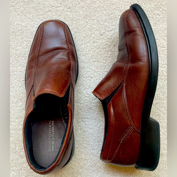 Bostonian Men’s Bolton Oxford Slip-On (Brown) - Picture 1 of 10